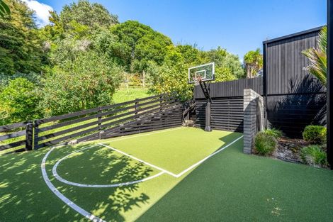 Photo of property in 27 Brownhill Road, Whitford, Manurewa, 2576
