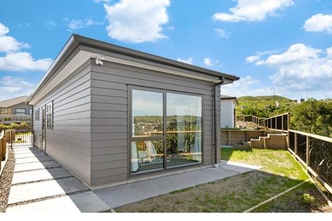 Photo of property in 182 John Burke Drive, Aotea, Porirua, 5024