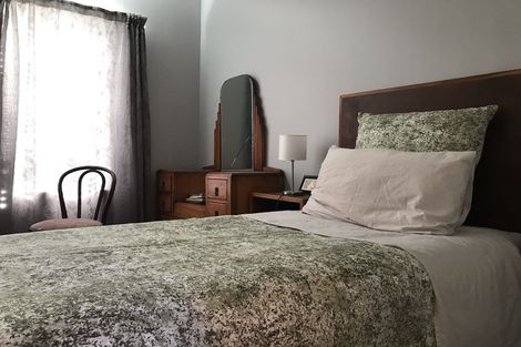 Photo of property in 2 Turenne Street, Inner Kaiti, Gisborne, 4010