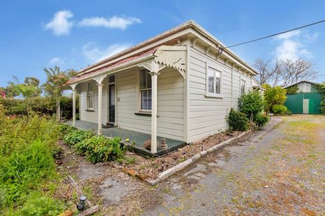 Photo of property in 6 George Street, Ohingaiti, Hunterville, 4785