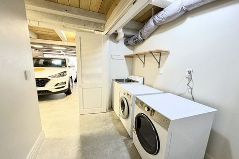 Photo of property in 154a Tinakori Road, Thorndon, Wellington, 6011