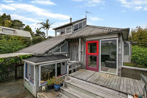 Photo of property in 76 Balmain Road, Chatswood, Auckland, 0626