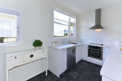 Photo of property in 22 Gibbon Street, Sydenham, Christchurch, 8023