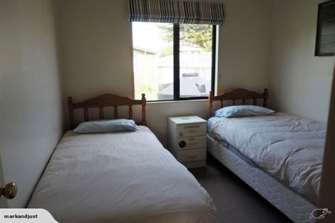 Photo of property in 66 Park Avenue, Waitarere Beach, Levin, 5510