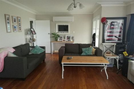 Photo of property in 175 Clevedon Road, Papakura, 2110