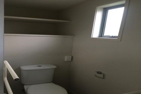 Photo of property in 27 Crispe Road, Clarks Beach, 2122