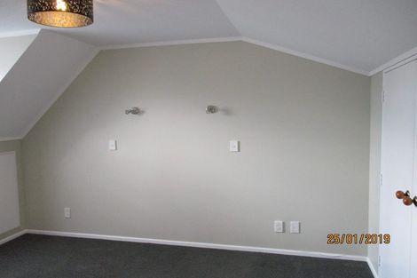 Photo of property in 2/76 Trafalgar Street, Waterloo, Lower Hutt, 5011