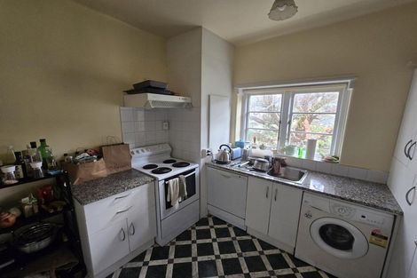 Photo of property in 82 Majoribanks Street, Mount Victoria, Wellington, 6011