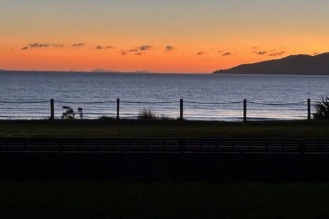 Photo of property in 97 Marine Parade, Paraparaumu Beach, Paraparaumu, 5032