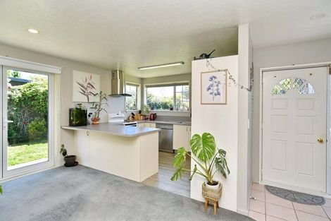 Photo of property in 125 Sawyers Arms Road, Northcote, Christchurch, 8052