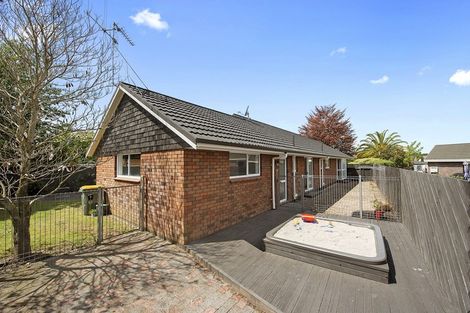 Photo of property in 12 Willowfield Place, Pukete, Hamilton, 3200