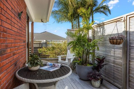 Photo of property in 2/6 Manuka Street, Orewa, 0931