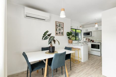 Photo of property in 8 Poike Road, Hairini, Tauranga, 3112