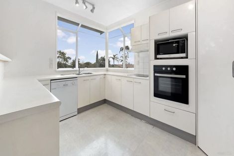 Photo of property in 249 Golf Road, Titirangi, Auckland, 0604