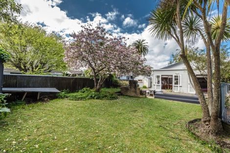 Photo of property in 83 Te Aroha Street, Hamilton East, Hamilton, 3216