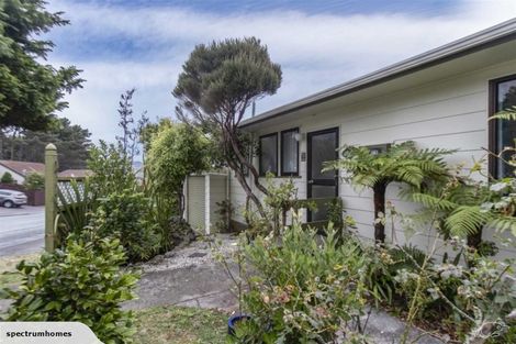 Photo of property in 151 Mark Avenue, Grenada Village, Wellington, 6037