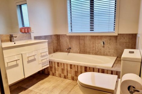 Photo of property in 32 Blackwood Crescent, Glenview, Hamilton, 3206