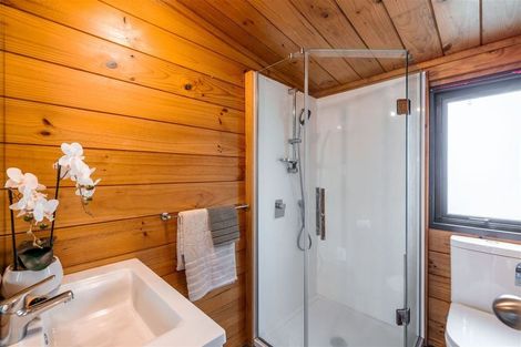 Photo of property in 153 Hawthornden Road, Avonhead, Christchurch, 8042