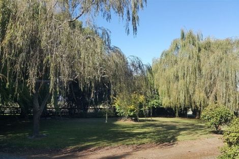 Photo of property in 429 Timaru Road, Waimate, 7978