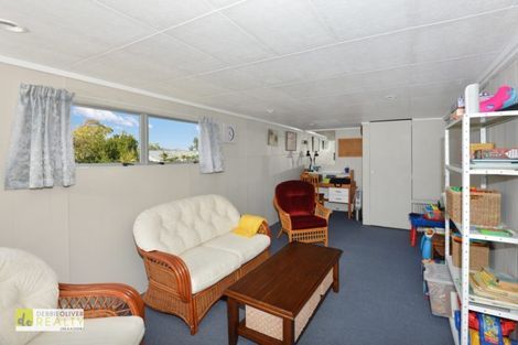 Photo of property in 18 Old Parua Bay Road, Parahaki, Whangarei, 0112
