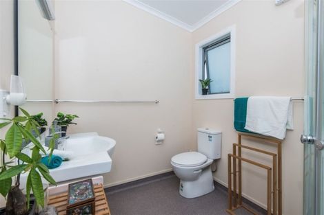 Photo of property in 16 Sheridan Terrace, Johnsonville, Wellington, 6037