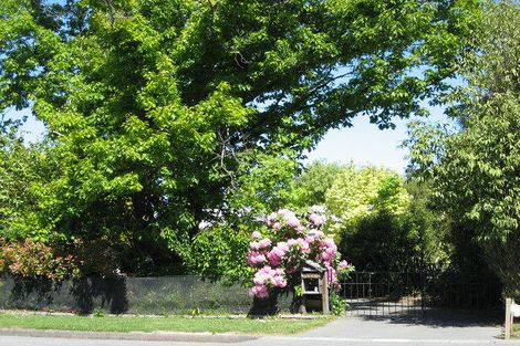 Photo of property in 225 West Belt, Rangiora, 7400