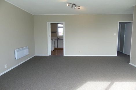 Photo of property in 23 Rangitane Street, Maupuia, Wellington, 6022