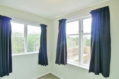 Photo of property in 2/177 Mokoia Road, Birkenhead, Auckland, 0626