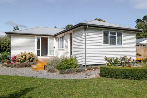 Photo of property in 34 High Street, Eketahuna, 4900