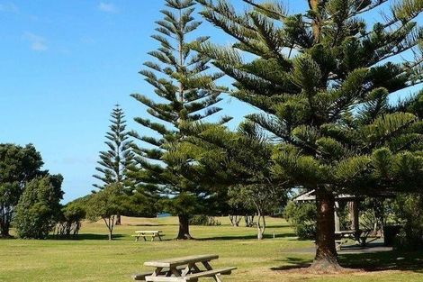 Photo of property in 27 Tawatawa Street, Long Bay, Auckland, 0630