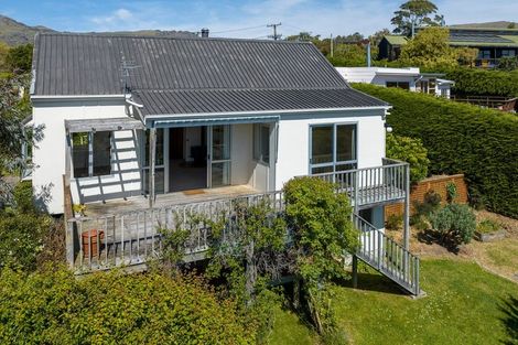 Photo of property in 21 Whero Avenue, Diamond Harbour, Lyttelton, 8971
