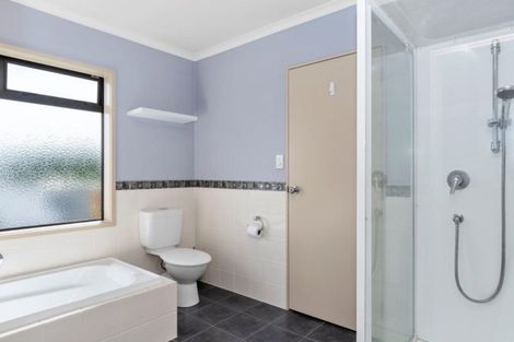 Photo of property in 90 Osprey Drive, Welcome Bay, Tauranga, 3112