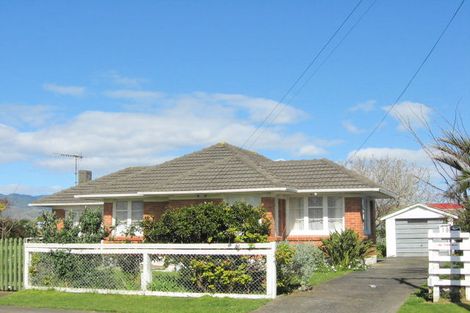 Photo of property in 10 Derby Street, Levin, 5510