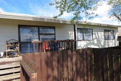 Photo of property in 3 Robertson Road, Favona, Auckland, 2024