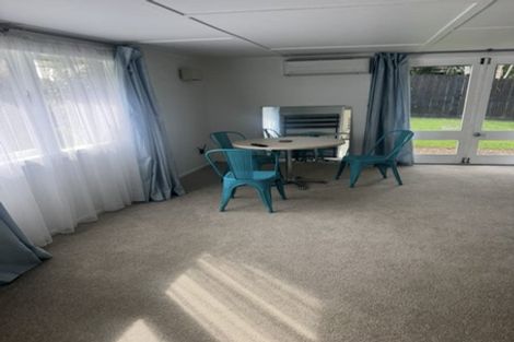 Photo of property in 279a Royal Road, Massey, Auckland, 0614