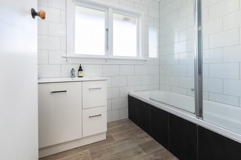 Photo of property in 404 Bower Avenue, Parklands, Christchurch, 8083