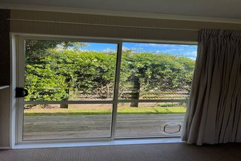 Photo of property in 3a Doment Crescent, Orewa, 0931