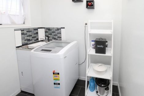 Photo of property in 12 Camden Place, Pukete, Hamilton, 3200