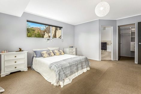 Photo of property in 30 Musket Lane, Whitby, Porirua, 5024