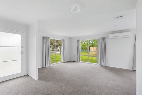 Photo of property in 12 Chantal Place, Red Hill, Papakura, 2110