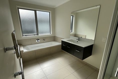 Photo of property in 3 Tawaki Avenue, Takanini, 2112