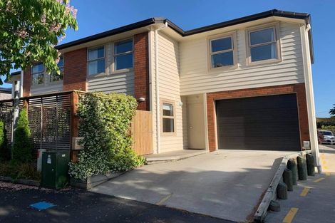 Photo of property in 2/52 Cook Street, Hamilton East, Hamilton, 3216