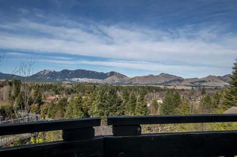 Photo of property in 13 Acheron Heights, Hanmer Springs, 7334