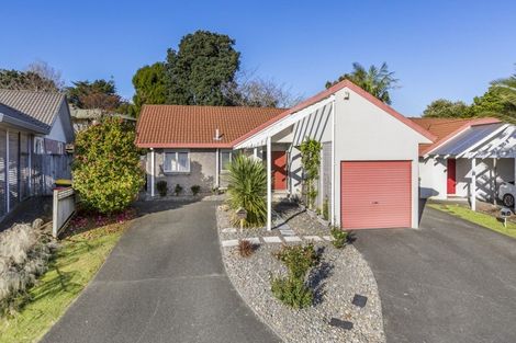 Photo of property in 15a Central Park Drive, Te Atatu South, Auckland, 0610