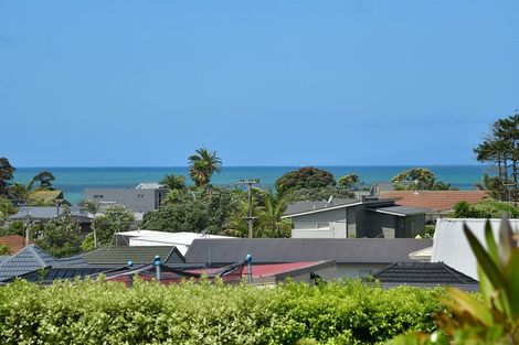 Photo of property in 52b Bay Street, Red Beach, 0932