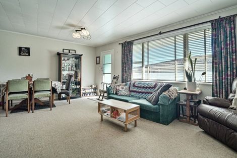 Photo of property in 1/704 Terrace Road, Parkvale, Hastings, 4122
