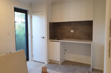 Photo of property in 210b Forrest Hill Road, Forrest Hill, Auckland, 0620