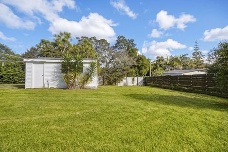 Photo of property in 3/70 Kaurilands Road, Titirangi, Auckland, 0604