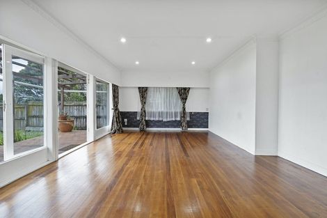 Photo of property in 41 Millen Avenue, Pakuranga, Auckland, 2010