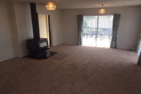 Photo of property in 16 Kennedys Bush Road, Halswell, Christchurch, 8025